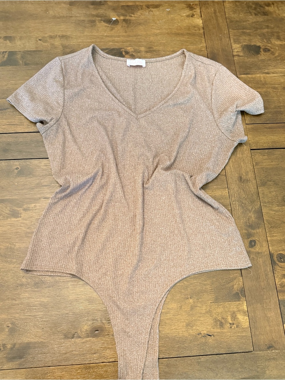 Pink Lily Ribbed V-Neck Short Sleeve Bodysuit in Taupe